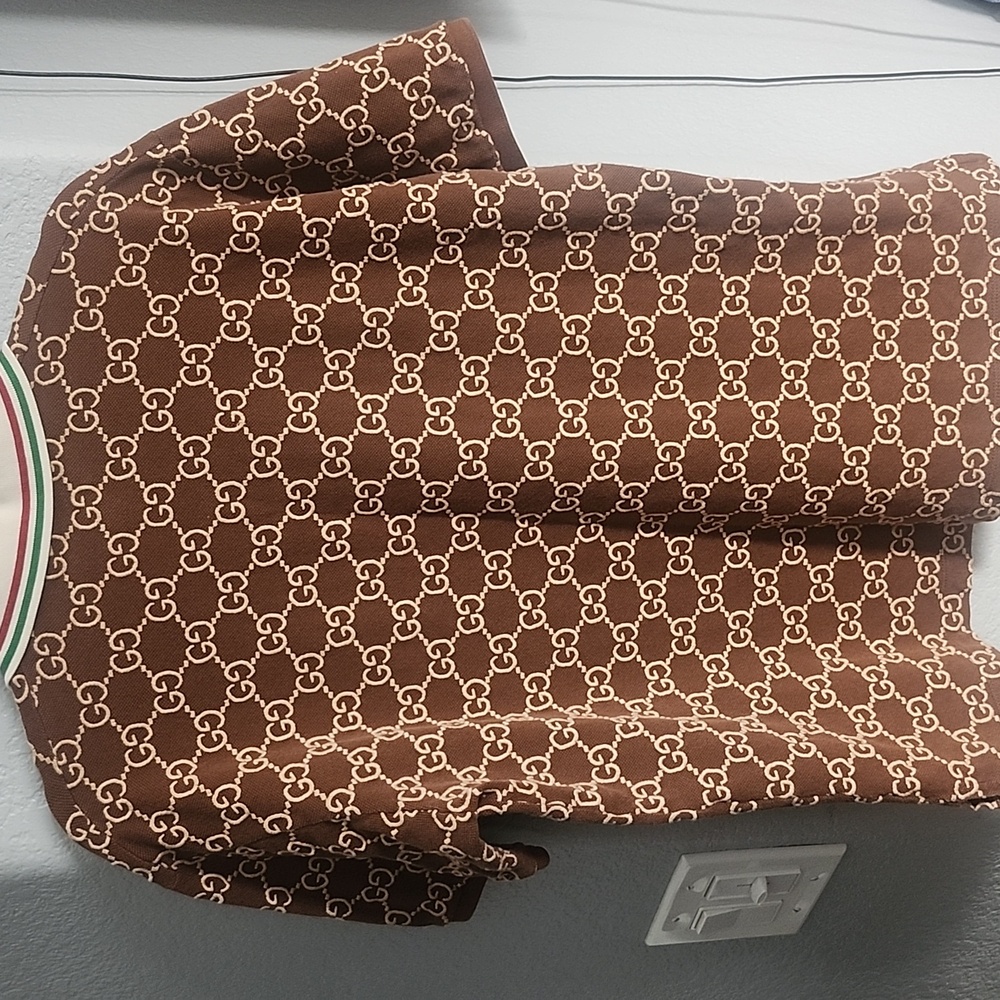 AUTHENTIC Gucci Brown Monogram Polo Shirt - Picture 5 of 9